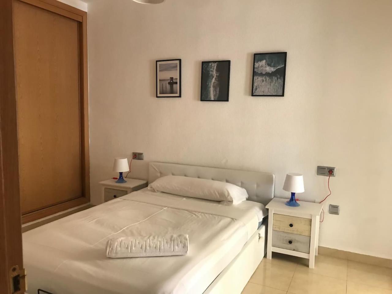 Espectacular Residencial En 1A Linea Con Piscina Apartman Benajarafe Kültér fotó