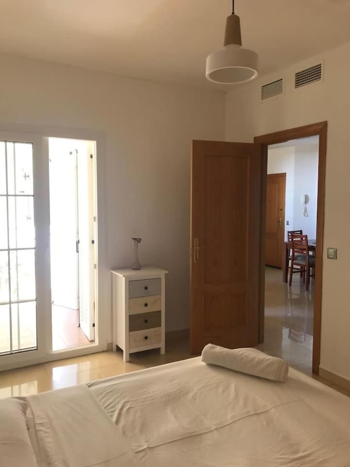 Espectacular Residencial En 1A Linea Con Piscina Apartman Benajarafe Kültér fotó
