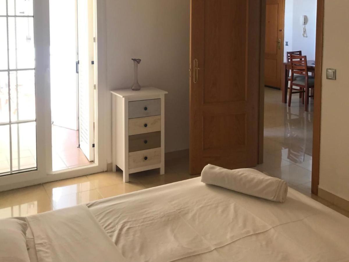 Espectacular Residencial En 1A Linea Con Piscina Apartman Benajarafe Kültér fotó